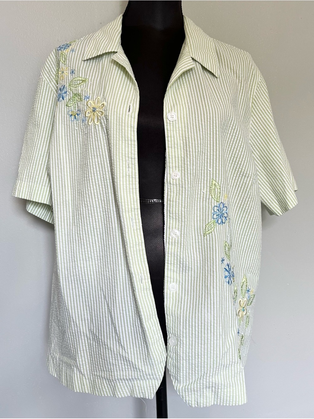 Green and white striped floral embroidered button down shirt - Picture 2 of 7